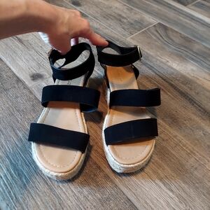 SODA Women's Black Espadrille Sandals